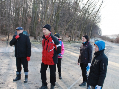 Sprzątanie brzegów Jeziora Żywieckiego - zdjęcie4