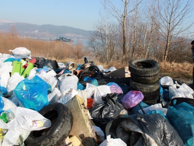 Sprzątanie brzegów Jeziora Żywieckiego - zdjęcie16